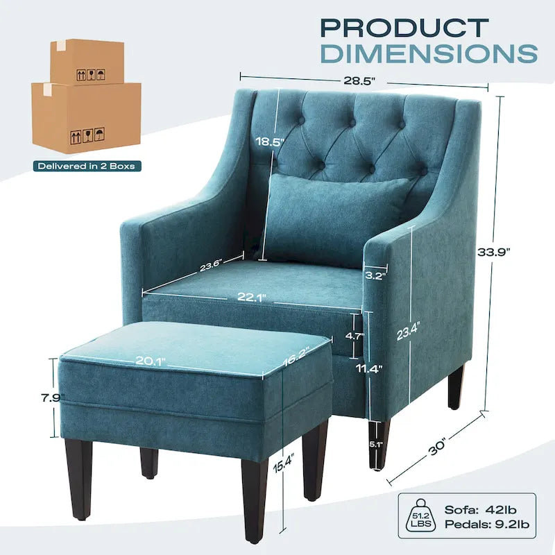 Bequemer Clubsessel mit Hocker und Kissen